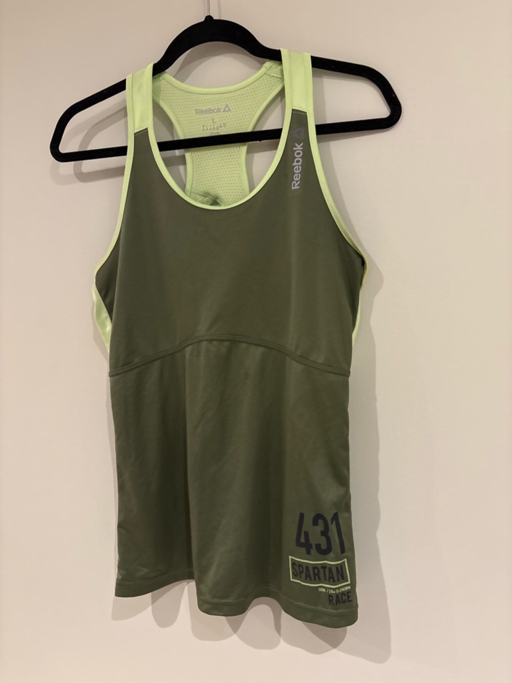 Green Reebok Gym Tanktop - Picture 5 of 9